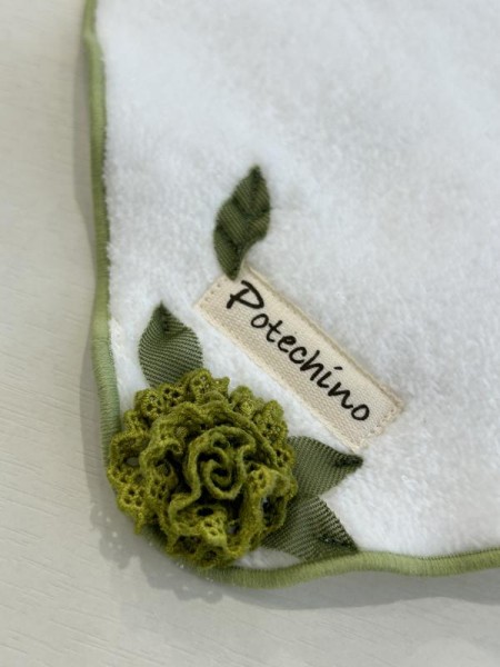 さえら【ポテチーノ】可愛い小花モチーフのミニタオルハンカチ